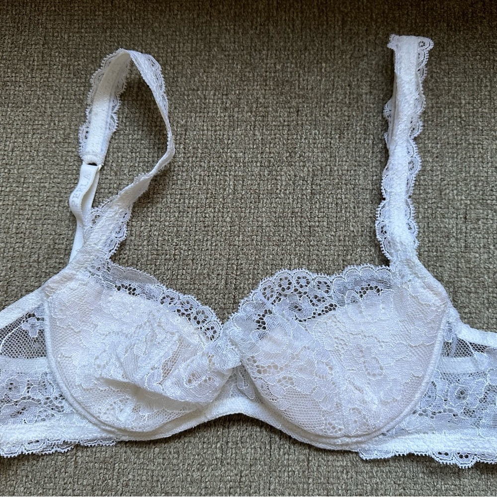 La Perla White Lace Underwire Bra Lightly Padded 34B